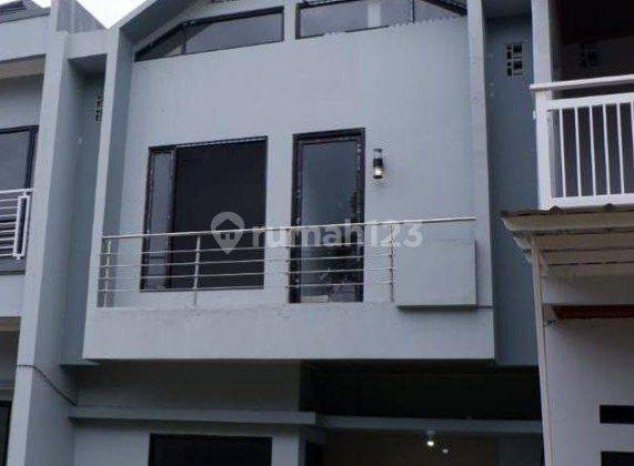 Dijual Rumah Baru 2 Lantai Di, Rawalumbu, Bekasi 1