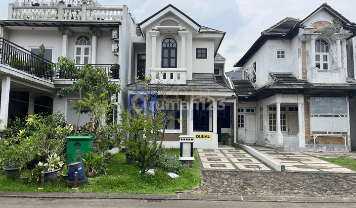 Rumah Dengan Tipe Modern 2 Lantai di Kota Wisata 1