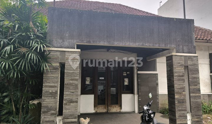 Rumah Usaha di Bengawan Sayap Riau Bandung