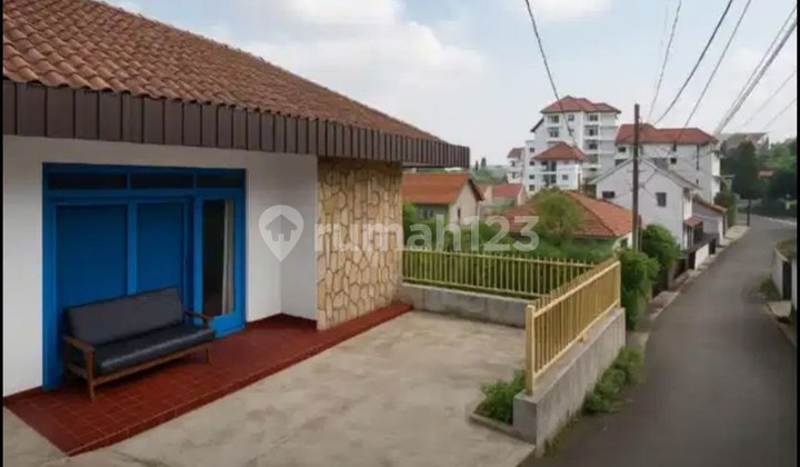 Rumah Hitung Tanah di Dago Cocok untuk Kos Kosan 2