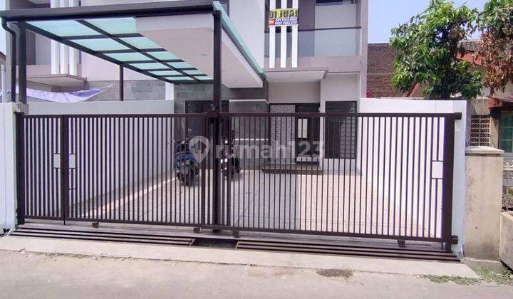 Rumah Baru Siap Huni Di Komplek Riung Bandung Jalan 2 Mobil 1