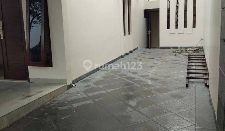 Rumah Siap Huni Jalan Lebar Di Margahayu Raya Metro 2