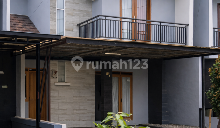 Rumah Modern Minimalis di Cluster Cikutra