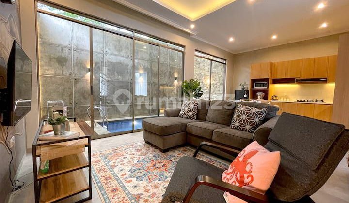 Rumah Baru Minimalis Modern di Cigadung Dago Bandung