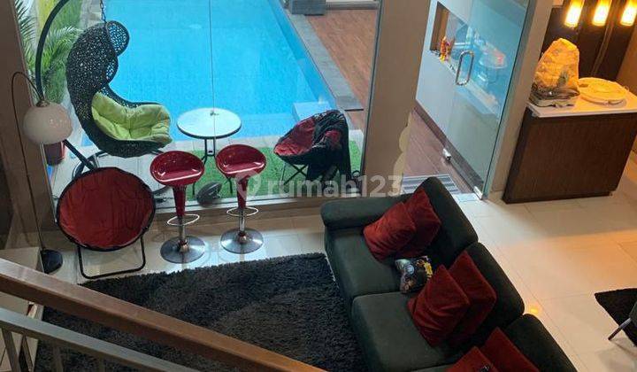 Rumah Lux Ada Kolam Renang Di Batununggal Indah 1