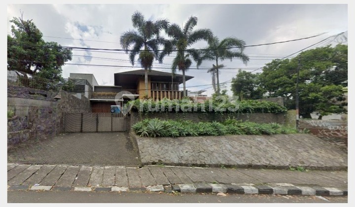 Rumah Mewah Desain Arsitek Ternama Di Juanda Dago Bandung 1