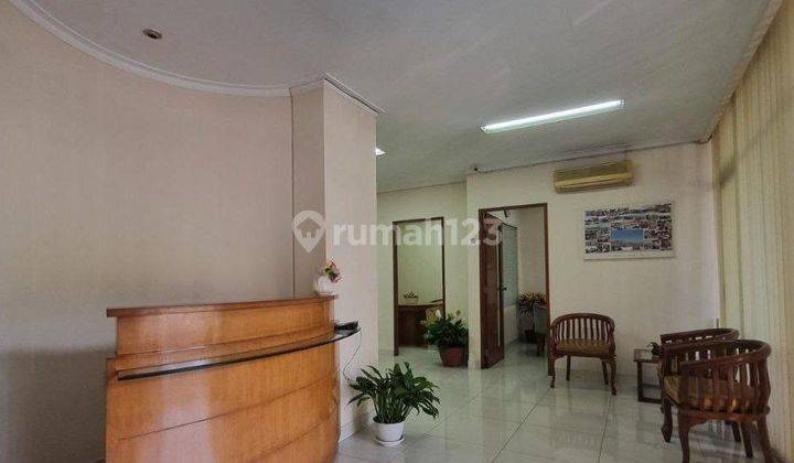 Gedung Kantor Siap Pakai Jalan Utama Sayap Gatot Subroto