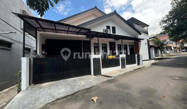 House in Sadang Serang Tubagus Ismail Near Unpad 2