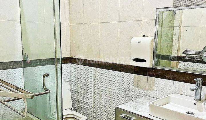 kamar mandi rumah siap huni di komplek