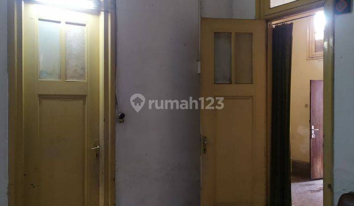 Rumah Lama Di Mainroad Sayap Gatot Subroto Cocok Untuk Usaha 1