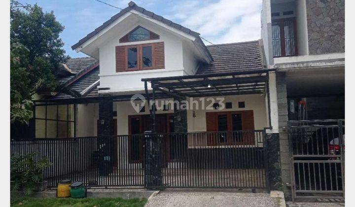 Rumah Terawat Siap Huni di Cluster Pinus Regency 1