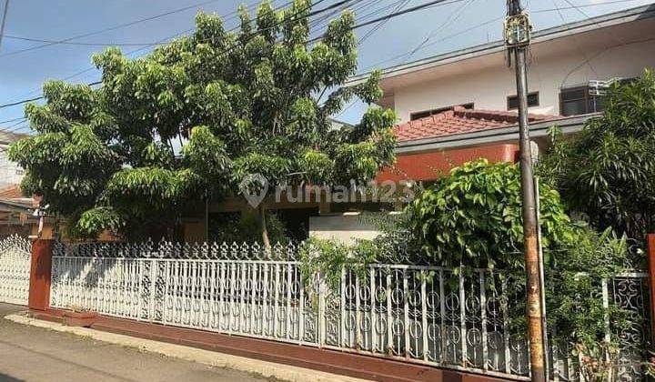 Rumah di Tengah Kota Bandung Sayap Bkr Kembar 2