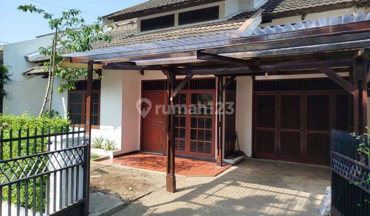 Rumah Lama Terawat Sayap Sukajadi Cipaganti Pasteur 1