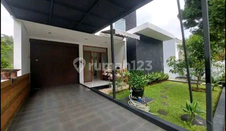 Rumah 3 Lantai di Resor Dago Pakar Bandung 2