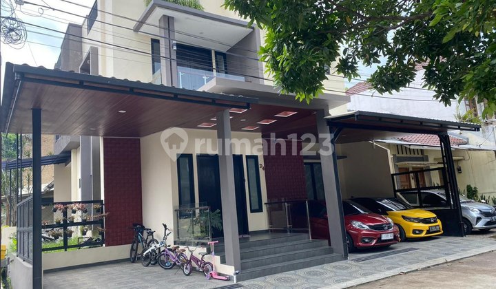 Modern Minimalist House in Kopo Cluster Near the Toll Road 2