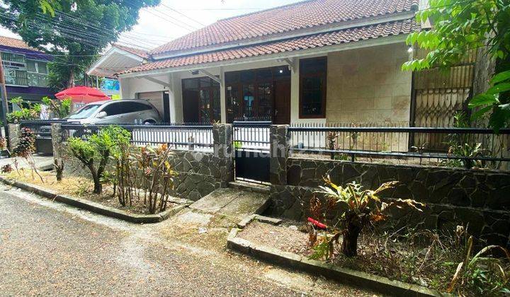 Rumah Di Jalan Utama Komplek Sukaluyu Dekat Gedung Sate Bandung 2