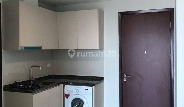 Apartemen Puri Mansion 1 BR Semi Furnished Tower Berryl Murah 2