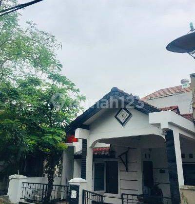 Rumah Lokasi Strategis Di Komplek Duta Bintaro, Graha Raya 1