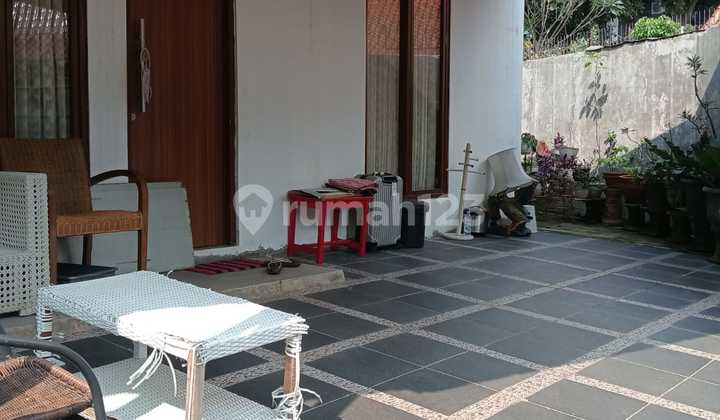 Rumah 2 Lantai Dalam Cluster Di Bintaro Sektor 9