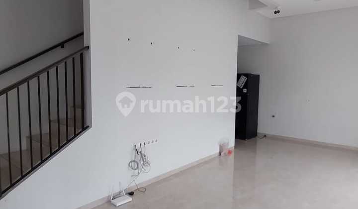 Rumah Bebas Banjir di Discovery Alton, Bintaro Sektor 9 2