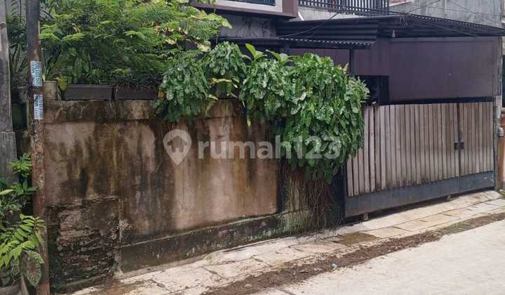 Flood-Free House in Deplu Complex, Pondok Aren, Tangsel 2