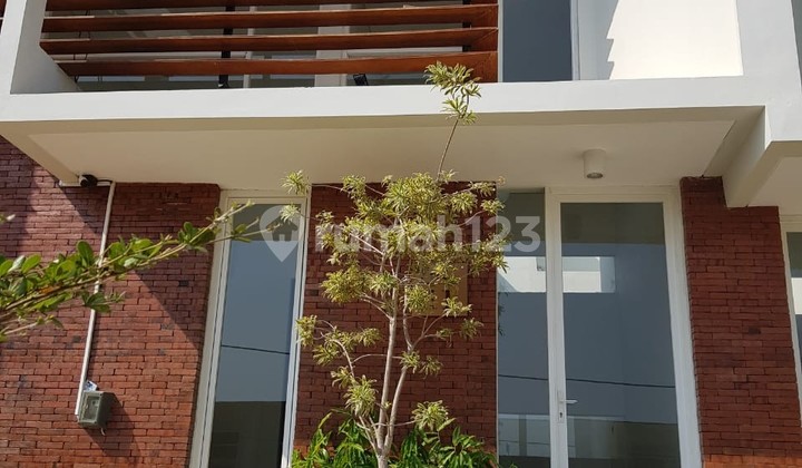 FOR RENT: HOUSE IN THE OZ - TIDAR, MALANG