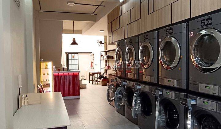 DISEWAKAN RUKO 2 LANTAI TERAWAT LOKASI STRATEGIS DI POROS JALAN SAWOJAJAR, MALANG 2