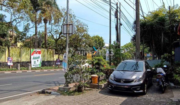 Dijual Rumah Klasik di Poros Jalan, Kota Malang 2