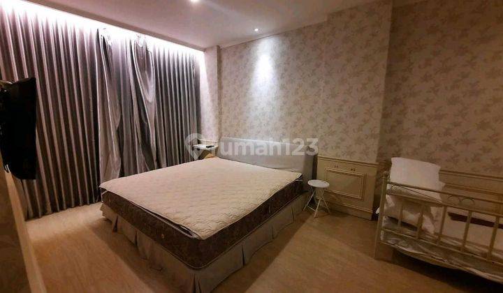 Via Apartemen Ciputra World Surabaya. DAV.YA2586A 2