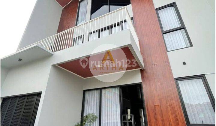 Rumah Bagus 2 lantai di Padalarang Bandung  1