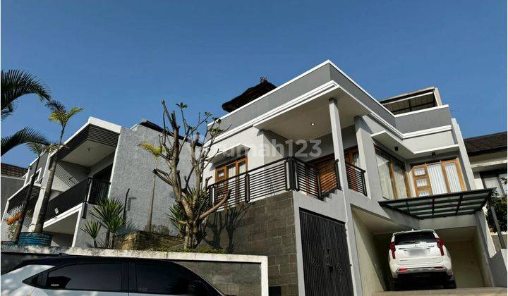 Rumah Bagus Siap Huni di Cibaligo Cihanjuang Semi Furnished  1