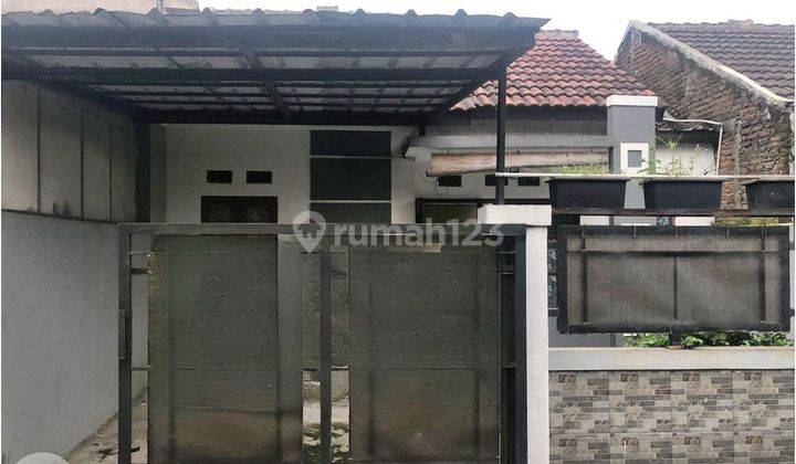 Rumah di Komplek Taman Cibaduyut Indah Bandung  1