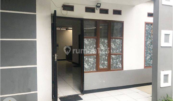 Rumah di Komplek Taman Cibaduyut Indah Bandung  2