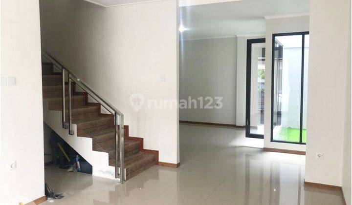 Rumah 2 Lantai Minimalis di Bali Garden city Sayap Cigadung  1