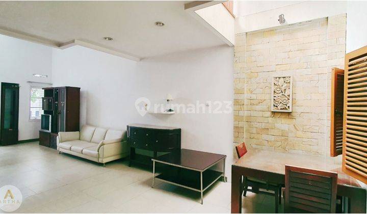 Rumah Kontrakan 2 Lantai Di Kota Baru Parahyangan Semi Furnished  1