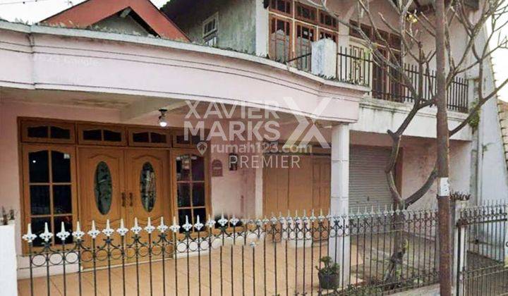 Rumah Klasik Lawang Malang Selangkah Dari Poros Jalan 1