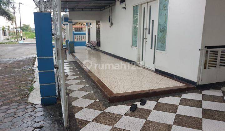 Dijual Rumah Sulfat Malang Semi Furnish Siap Huni 2