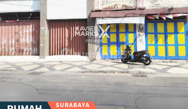 Rumah Hitung Tanah Poros Jalan Raya Peneleh Surabaya Rumah Hitung Tanah Poros Jalan Raya Peneleh Surabaya