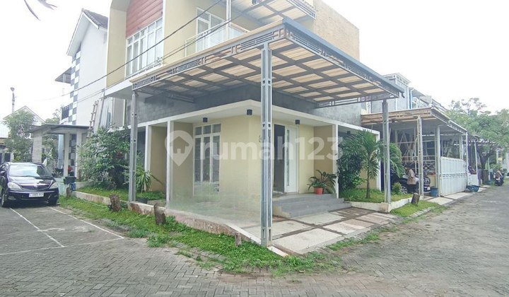 Rumah Full Furnish Posisi Hook di Tunggulwulung Malang 2