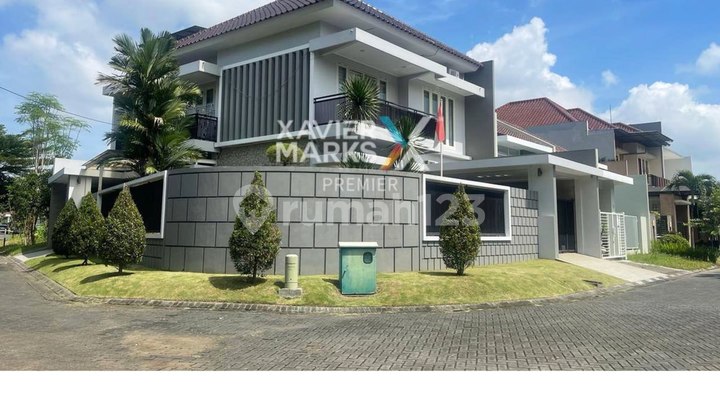 Rumah Hook Dekat Binus di Araya Malang