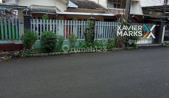 Rumah Jalan Pulau pulau Malang, Dekat Alun alun 1