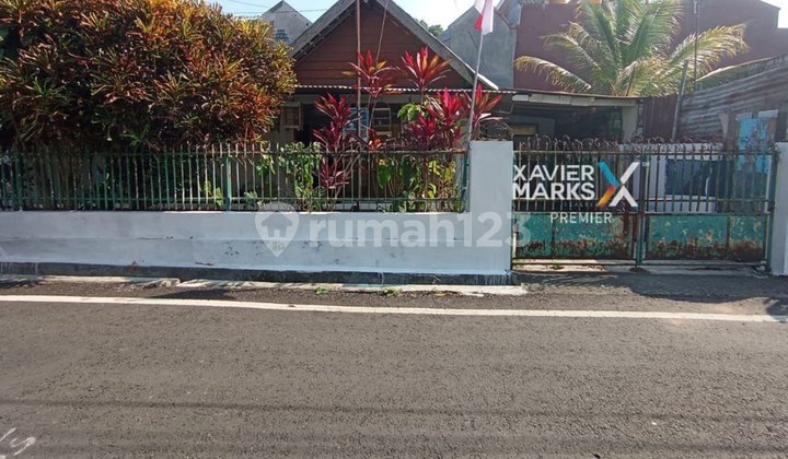 Rumah Hitung Tanah di Jalan Bunga bunga Malang Rumah Hitung Tanah di Jalan Bunga bunga Malang