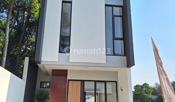 604 Rumah 2 Lt Skandinavia Selera Milenial Perbatasan Pd Cabe  2