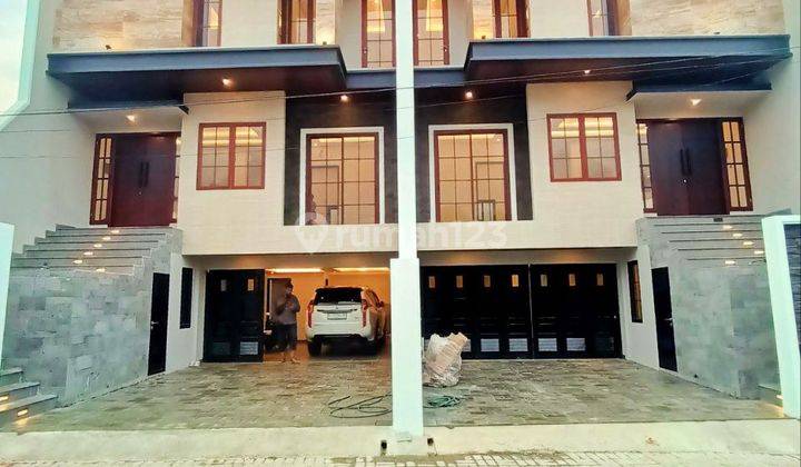 Trjap115 Rumah Ready 3 Lantai Terdepan di Jagakarsa, Jakarta 2