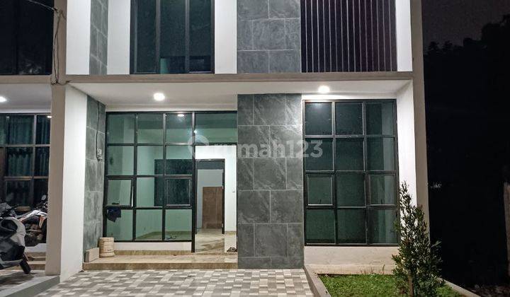 769 Rumah Hook Type Mezzanine Perbatasan Petukangan di Cipadu 2