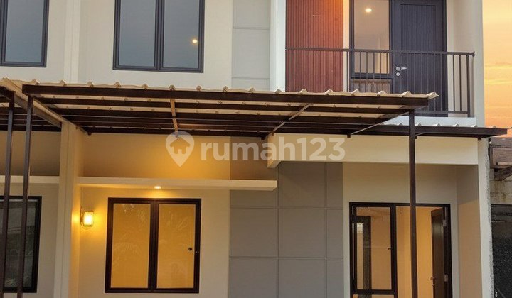 819 2-Story Houses Ready Stock Very Affordable Price in Bakti Jaya 2