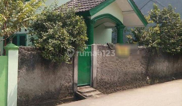 Rumah Hook Luas Tanah 220m2 Lokasi Strategis Di Perum Jati Makmur 2