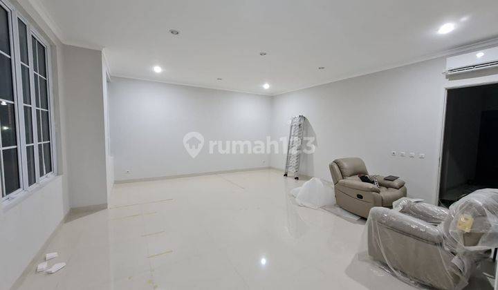 DIJUAL RUMAH MEWAH DEKAT MALL TRANS STUDIO TANJUNG ADA ( 10×25 ) 2