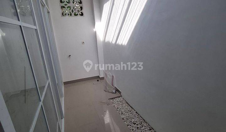 DISEWAKAN RUMAH SIAP HUNI 4 KAMAR TIDUR CITRALAND HERTASNING TIPE 144/120 DEKAT KOLAM RENANG 2