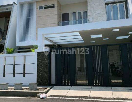 Rumah Mewah 5 Kamar Tidur + Kolam Renang Besar Dekat Mall Panakukang ( 12x21 ) 2